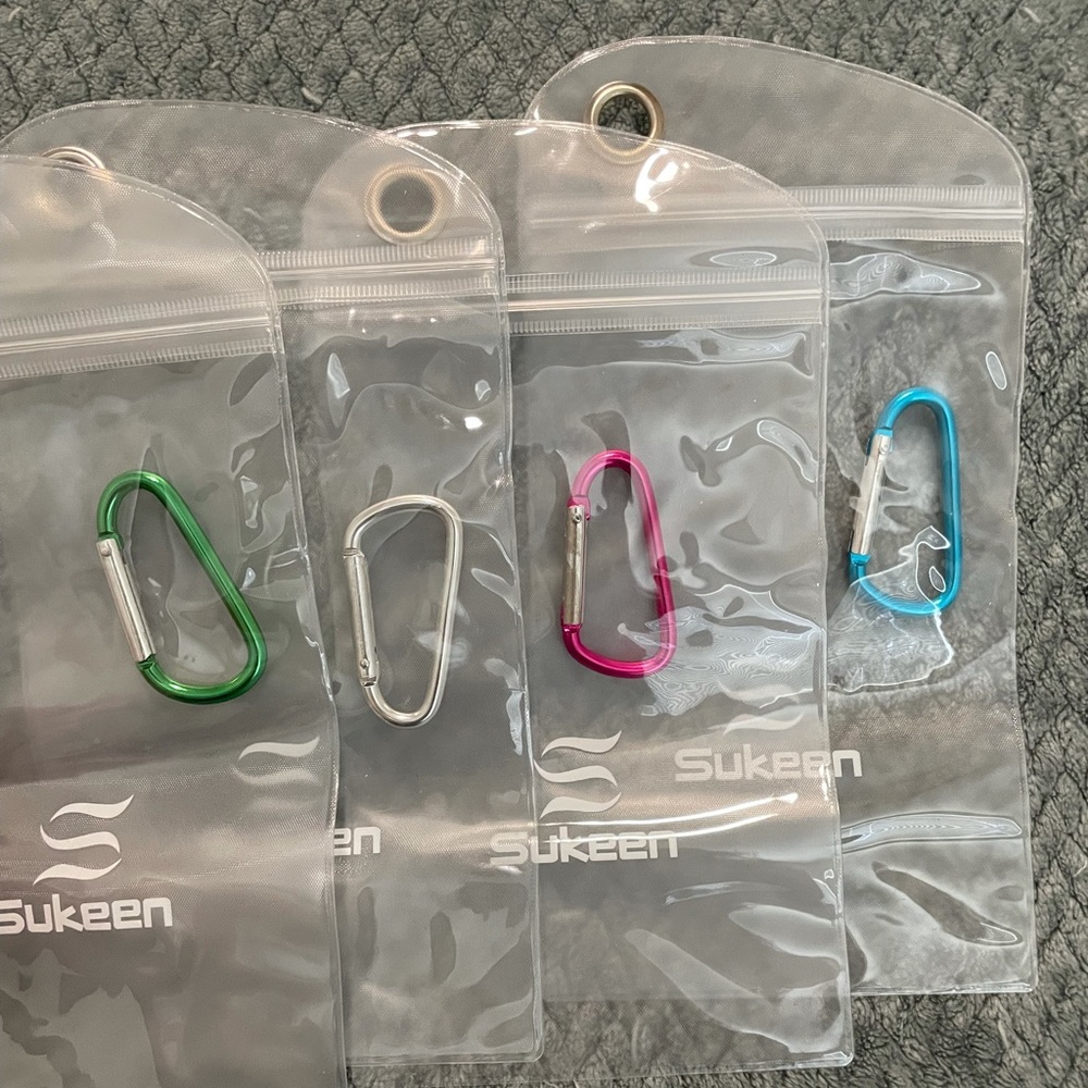 2” Carabiner Clips Aluminum D Ring, set of 4. NWT